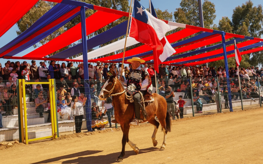 La Municipalidad de Litueche conmemoró las Fiestas Patrias con una jornada de tradiciones y celebración.